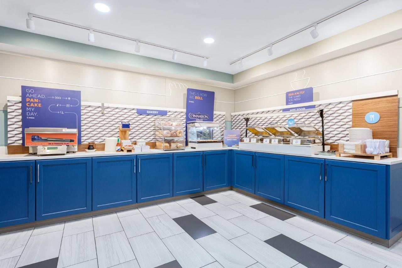 Holiday Inn Express & Suites Williamsburg By Ihg Kültér fotó